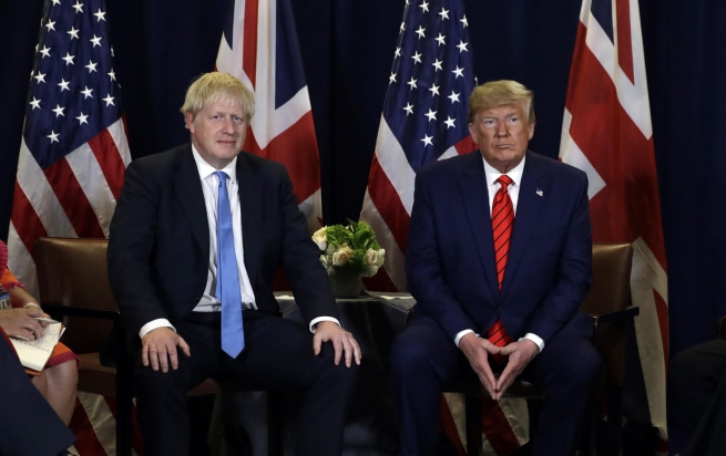 بەریتانییەکان و ئەمریکییەکان بەهۆی سەرکردەکانیانەوە منداڵەکانیان کەم ناودەنێن بۆریس و ترەمپ