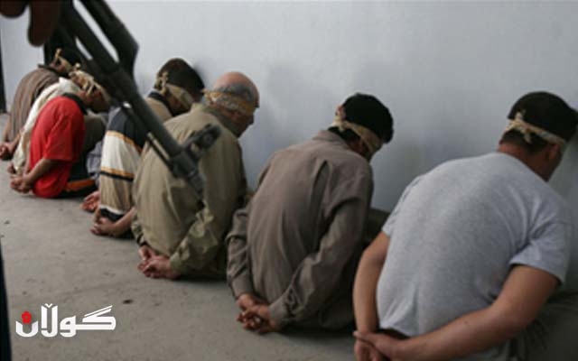 لە هەڵمەتێکی گەڕان و پشکنیندا هێزە ئەمنیەکانی کەرکوک 10 کەسیان دەستگیر کرد