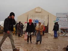  دۆخی ئاوارەكانی سووریا لە كەمپی دومیز بەرەو خراپبوون دەچێت