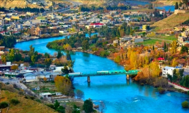 دوو بەرپرسی باڵای ئیران بە توندی وەڵامی ترەمپیان دایەوە