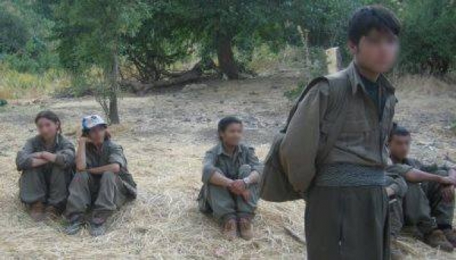 پەکەکە لە شەنگال منداڵانی ئێزدی بۆ کاری حزبی بەکاردەهێنێت