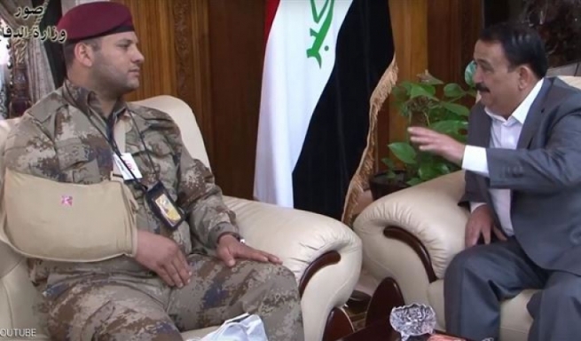 پزیشكه‌كانى عێراق له‌سه‌ر تۆمه‌تباركردنیان سكاڵا له‌سه‌ر وه‌زیری به‌رگرى و سه‌ربازێك تۆمار ده‌كه‌ن