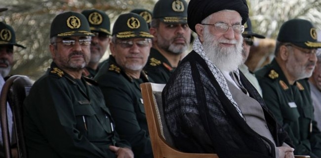 واڵ ستریت جۆرنال: سوپای پاسداران ڕیگە بە گەڕانەوەی كۆمپانیا بیانییەكان بۆ ئێران نادات