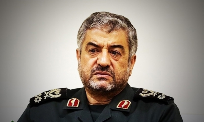   ئێران هەڕەشە لە ئەمریکا دەکات 