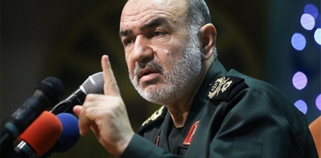  سوپای پاسداران: بۆ لەناوبردنی دوژمنەکانمان هیچ هێڵیکی سوور نابینین 