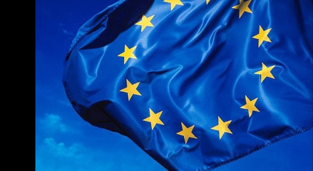 یه‌كێتی ئه‌وروپا داوا ده‌كات به‌په‌له‌ حكومه‌تێكی یه‌كێتی نیشتیمانی له‌ عێراق پێكبهێنرێت