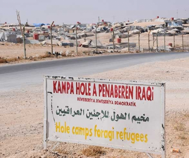 500 رەڤاندیێن ئێزدی دناڤ كەمپا هۆلێدا ماینە
