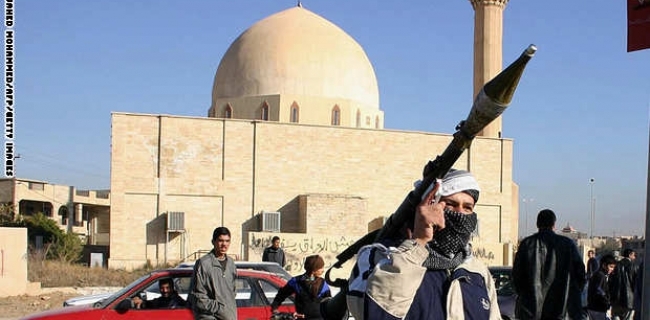 داعش دوو بڕیاری سەیر لەبارەی نوێژی هەینییەوە دەدات