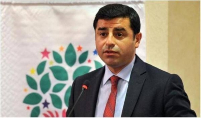 ده‌میرتاش كەیسێكی دادگای له‌ راوێژكاری ئه‌ردۆگان برده‌وه‌
