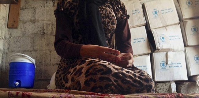 ژنە ڕزگاربوویەک: ژنانی عه‌ره‌بی به‌عاج له‌ خۆشیی به‌دیلگرتنی ئێمه‌ هه‌لهه‌له‌یان لێ ده‌دا 