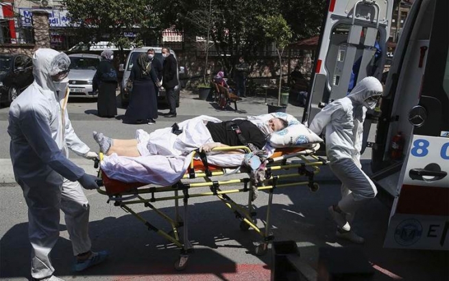 له‌ 24 كاژێردا لە تورکیا 72 كه‌س به ‌ڤایرۆسی كۆرۆنا گیانیان له‌ده‌ستداوه‌