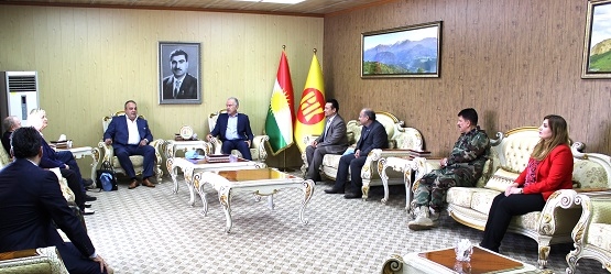 	 شاندێكی ئەڵمانیا، ستاییشی قوربانییەكانی گەلی كوردستان و پێشمەرگەیان كرد