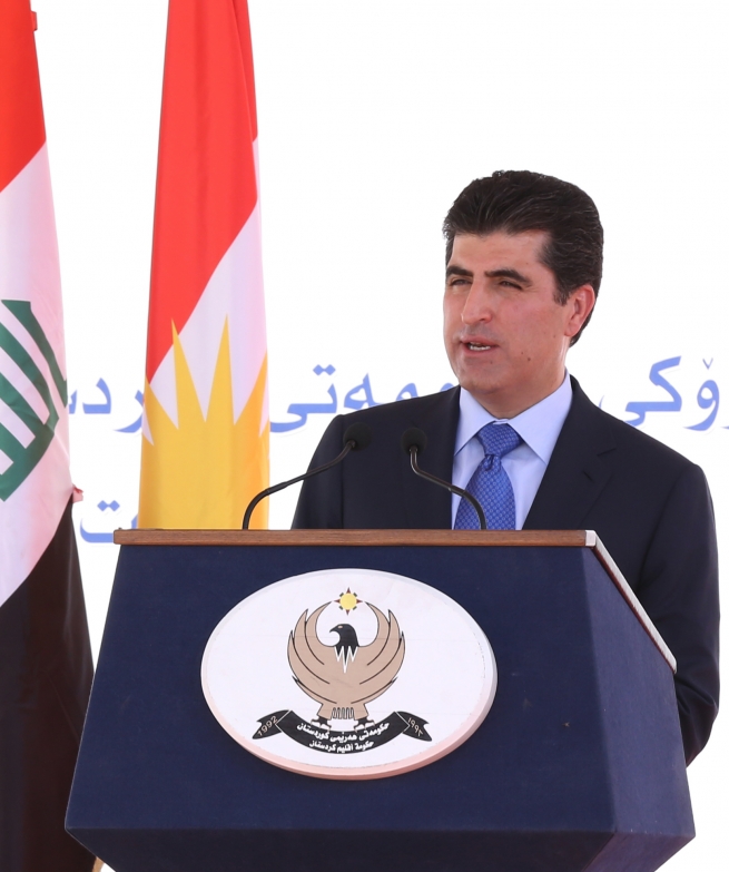 ده‌قى وتارى نێچيرڤان بارزانى له‌ ڕێوڕه‌سمى دانانى به‌ردى بناغه‌ى به‌نداوى گه‌وره‌ى (گۆمه‌سپان – به‌ستۆره‌)