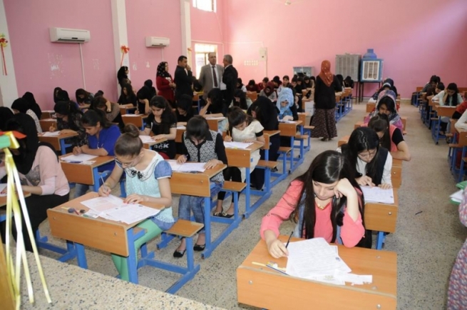 یه‌كێتیى مامۆستایانى كوردستان له‌سه‌ر پشووه‌كه‌ى ڕۆژانى شه‌ممه‌ دێته‌ ده‌نگ