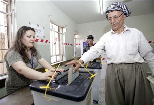 ماڵپەڕی میدڵ ئیست ئۆنلاین: كوردەكان داوای سەربەخۆیی كوردستان دەكەن
