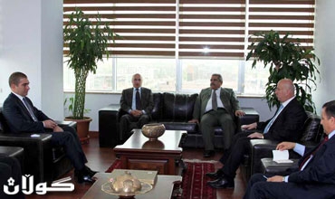 له‌ سه‌ر راسپارده‌ی سه‌رۆكی هه‌رێمی كوردستان، حكومه‌تی هه‌رێم بڕی یه‌ك ملیۆن دۆلاری پَیشكه‌ش به‌ لێقه‌وماوانی شاری ( وان ) كرد