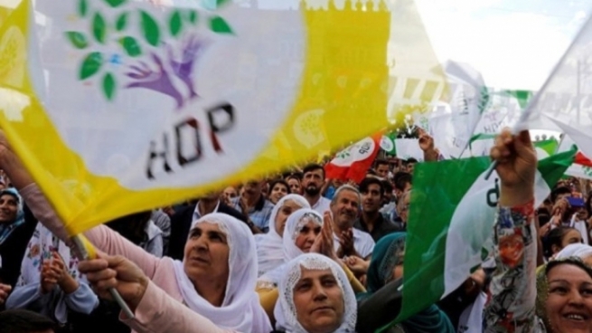 بایكۆتی هەدەپە لە میدیاكانی توركیا بەردەوامە