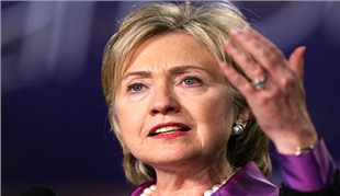 كلینتۆن: عیراق هەڵە دەكات بەهێشتنەوەی سەربازە ئەمریكیەكان 