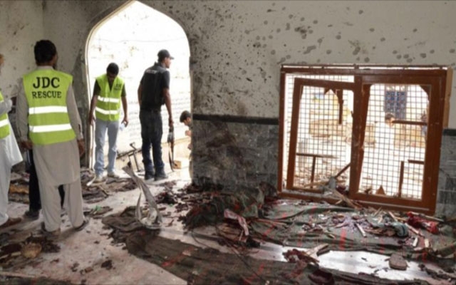 ته‌قینه‌وه‌ی بۆمبێك له‌ناو مزگه‌وتێكى كشمیر 10 قوربانیى لێكه‌وته‌وه‌