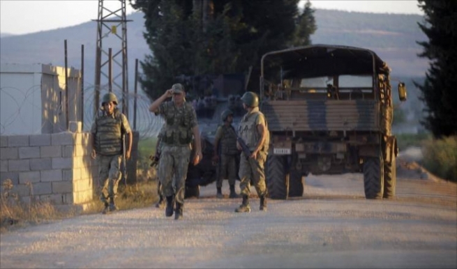 بە بۆمب و مووشەک هێرش کرایە سەر هێزێکی تورکیا لە رۆژئاوای سووریا