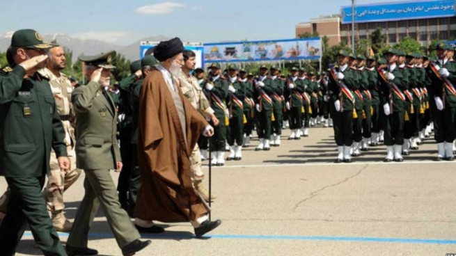  ئەمریکا: گەمارۆ دەخەینە سەر دامودەزگا فەرمییەکانی دیکەی ئێران 