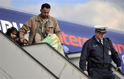 ھەفتانە نزیکەی 50ھەزاری ئاوارەی عێراقی دیپۆرت دەکرێنەوە