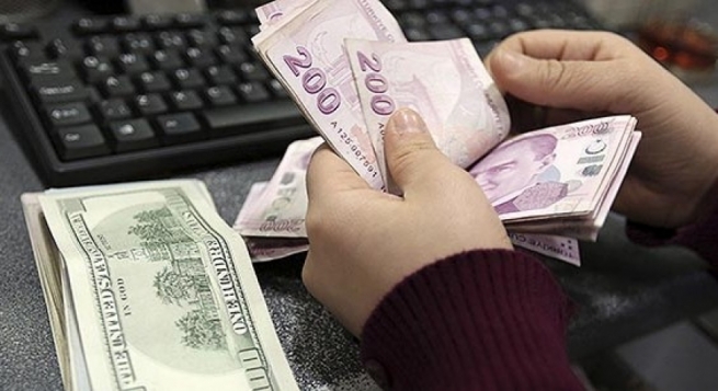  دوای جەژن بەھای لیرەی تورکی زیاتر دادەبەزێت