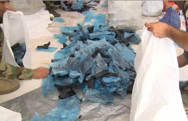 داوای هه‌مواركردنه‌وه‌ی یاسای هه‌ڵگرتنی چه‌ك ده‌كرێت