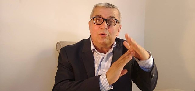 ئازاد جوندیانی: لە یەك دوو مانگی داهاتوودا مەسعوود بارزانی هەنگاوی باش بۆ ڕاپرسی دەنێت 