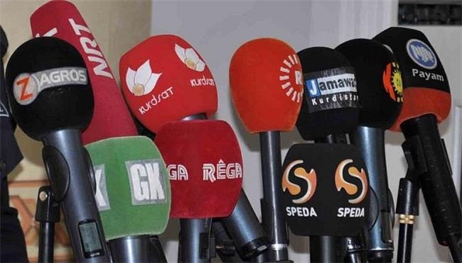  	 كۆمپانیای پەخشی كەناڵەكان سەریان لە هاووڵاتیان شێواندووە.. دادگا دۆسییەكەی یەكلا نەكردووەتەوە