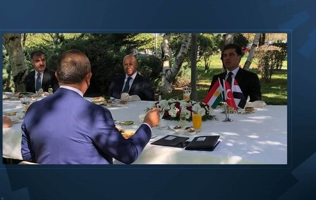 تورکیا: نابێت دژایەتیی ئاڵای کوردستان بکرێت