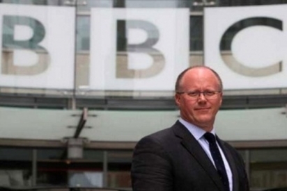 به‌هۆی‌ بلاَوكردنه‌وه‌ی‌ ئابروچونێكی‌ سێكسی‌ به‌ڕێوه‌به‌ری‌ \