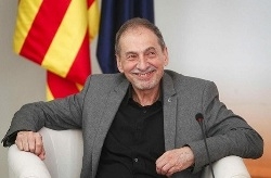 جورنیت، خه‌لاتێ شانازیێ د ئه‌ده‌بی كه‌ته‌لونی دا وه‌رگرت