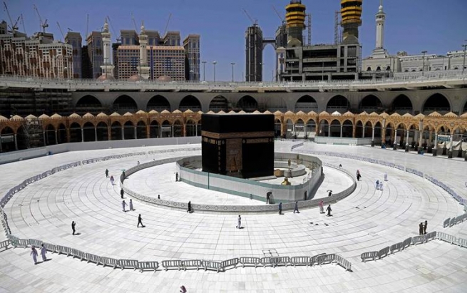 سعودیە خەرجیی ڤیزەی عومرەکارانی کوردستانی گەڕاندەوە