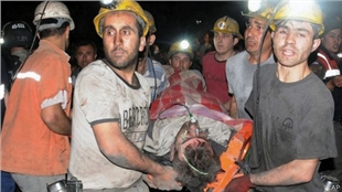 تەقینەوەی کانێکی خەڵووز لە تورکیا زیاتر لە ٢٠٠ کوژراوی لێکەوتەوە 