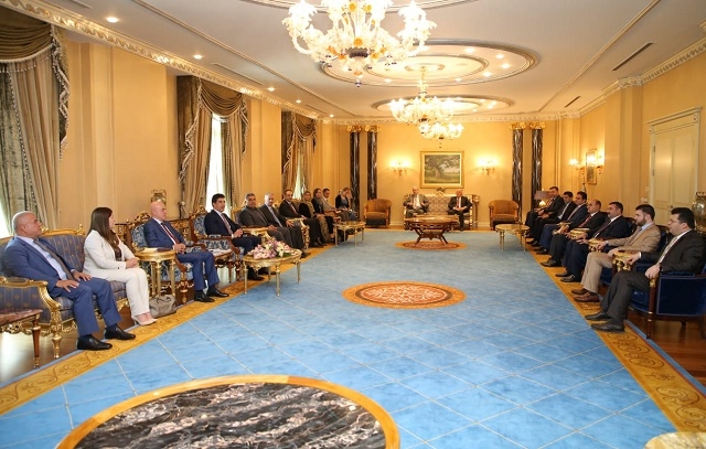  	 نێچیرڤان بارزانی: پێویسته ئەولەویەتی فراكسیۆنی پارتی داكۆكیكردن له مافەكانی گەلی كوردستان بێت