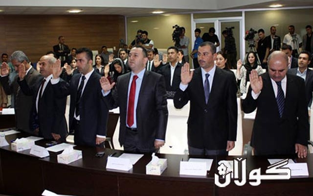 خەڵكی فەلووجە ناچارن گیا بخۆن و ئاوی رووبارەکان بخۆنەوە تا لە مردن رزگاریان بێت 