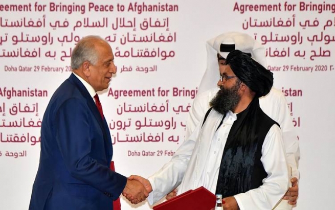 تاڵیبان و حکومەتی ئەفغانستان بە بەشداریی ئەمریکا لە دەوحە دانوستاندنی ئاشتی دەکەن