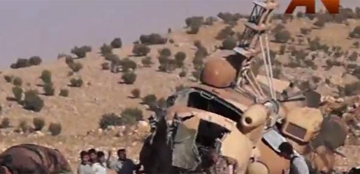 هەلیكۆپتەرێكی گواستنەوەی هاوکاریی بۆ ئاوارەکانی چیای شنگال کەوتەخوارەوە