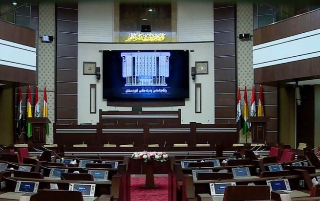 لە ماوەی 28 ساڵدا 419 پەرلەمانتار خانەنشین کراون؛ مووچەیان زیاتر لە 2 ملیۆن دۆلارە 