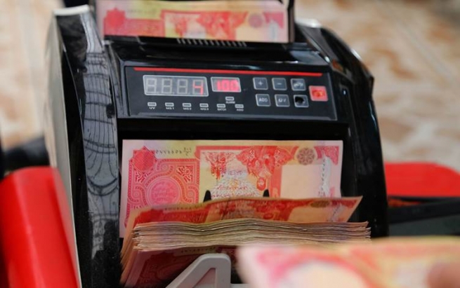 بانکی نێودەوڵەتی: مووچەی فەرمانبەرانی عێراق لە مەترسیدایە