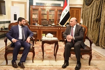 د.فوئاد حوسێن لەگەڵ پارێزگار و سەرۆکی ئەنجوومەنی پارێزگای بابل کۆبوویەوە