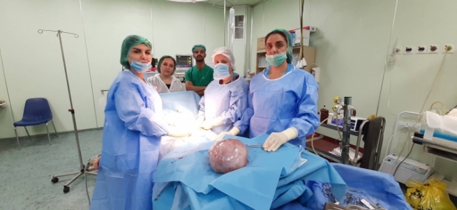 ل دهۆكێ‌ كیستەك‌ مەزن ژ زكێ‌ نەخۆشەكێ‌ هاتە دەرخستن