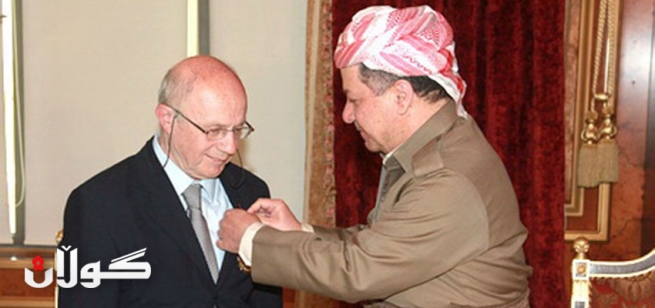 سەرۆكی كوردستان میدالیای بارزانیی نەمری بەخشییە ئیسماعیل بێشكچی