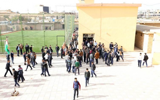 پێنج قوتابخانەی کوردانی رۆژئاوای کوردستان لە هەولێر دادەخرێن