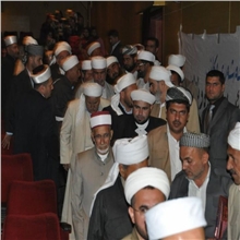پیاوانی ئاینیش دەیانەوێت لەدژی داعش شەڕبکەن