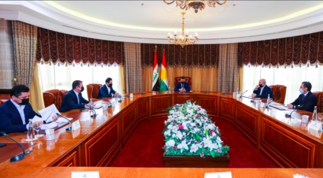 سەرۆکی حکوومەتی هەرێمی کوردستان لەگەڵ شاندی دانوستان لەگەڵ حکوومەتی فیدراڵی کۆ بووەوە