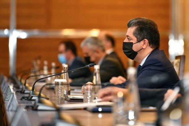 مەسرور بارزانی: هەموو هەوڵێکمان خستووەتەگەڕ بۆ ڕێکخستنەوەی داهات و کەمکردنەوەی خەرجییە ناپێویستەکان