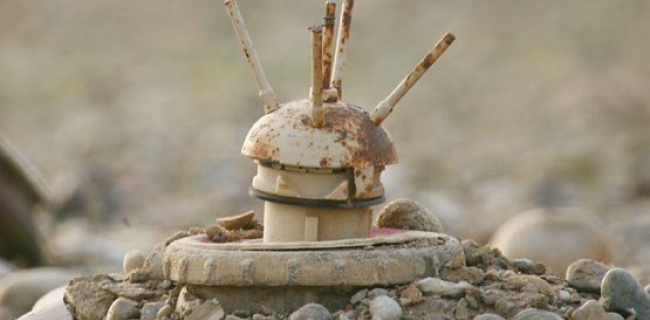  عێراق دەبێت لە بودجەی سیادی پارە بۆ پاککردنەوەی خاکە مینڕێژکراوەکانی ھەرێمی کوردستان دابین بکات 