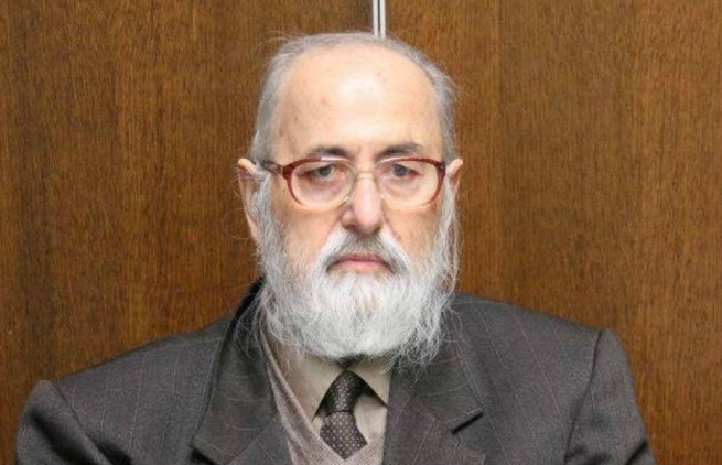  میرێ ئێزدیان میر تەحسین بەگ ڤەدگەریتە کوردستانێ 